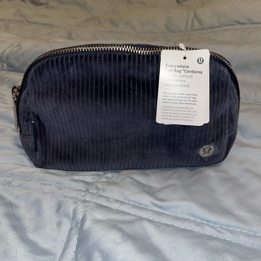 LOWEST PRICE! 💙NWT Lululemon belt bag